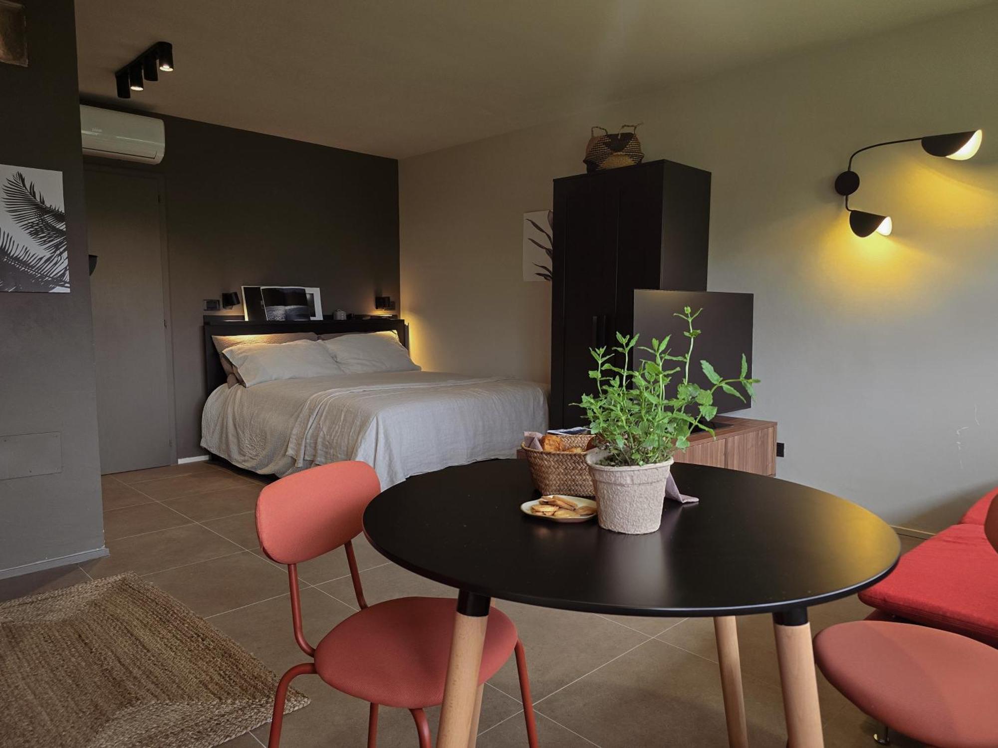 Civicoventisei Apartment Calceranica al Lago Luaran gambar